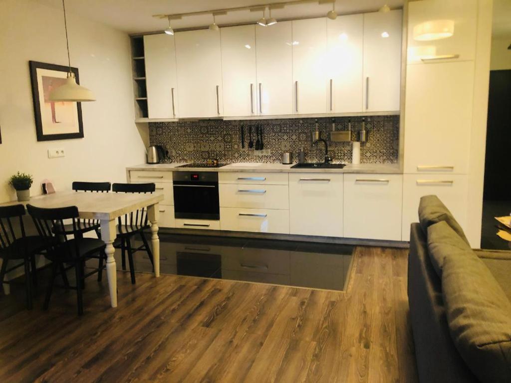 Apartament Nad Wisla Cracovia Exterior foto