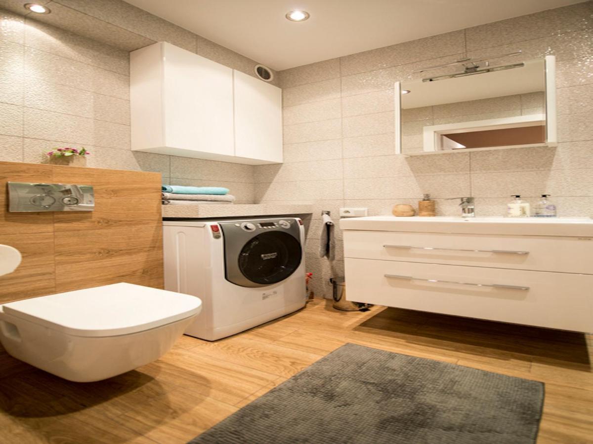 Apartament Nad Wisla Cracovia Exterior foto